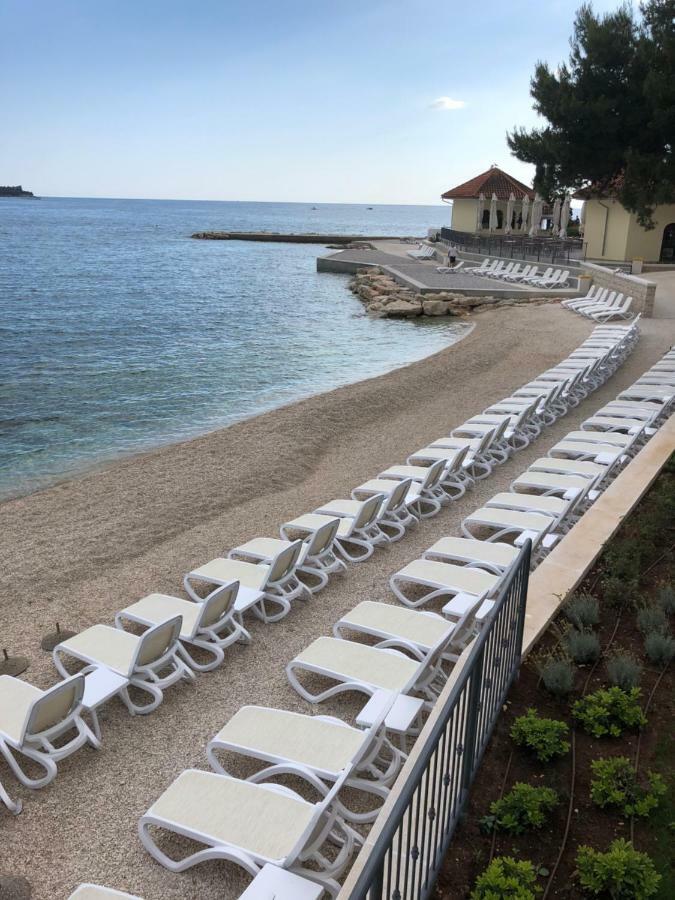 Alessia Apartments-Top Location And Garage Parking Rovinj Exterior photo